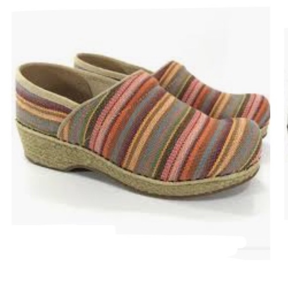 dansko fabric clogs